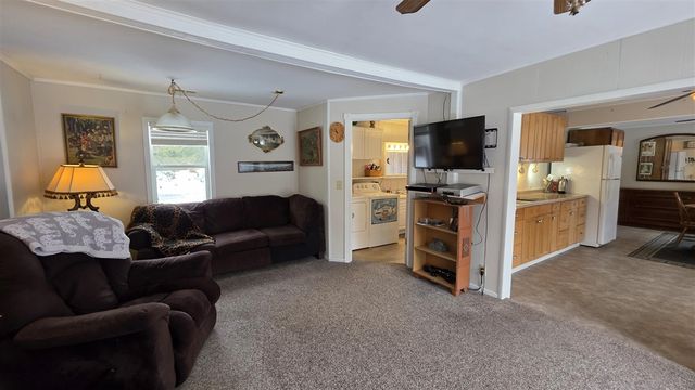 14 S 5th Street, Morley, MI 49336