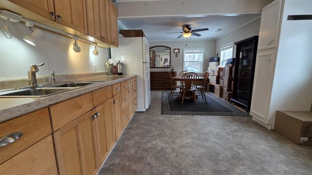 14 S 5th Street, Morley, MI 49336