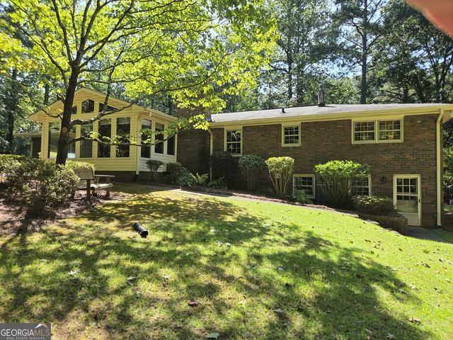 65 Cook Lane, Stockbridge, GA 30281