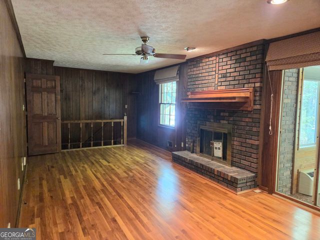 65 Cook Lane, Stockbridge, GA 30281