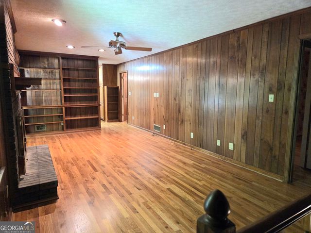 65 Cook Lane, Stockbridge, GA 30281