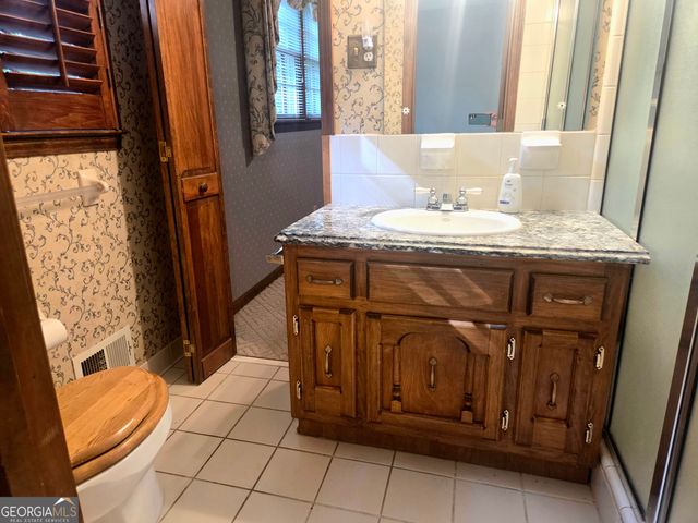 65 Cook Lane, Stockbridge, GA 30281