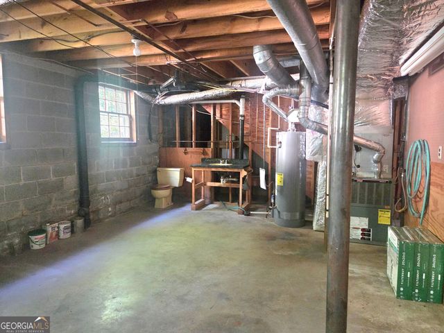 65 Cook Lane, Stockbridge, GA 30281