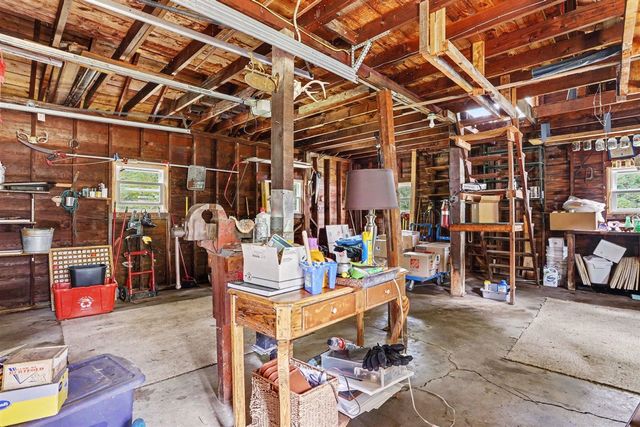 6439 Oakland Drive, Portage, MI 49024