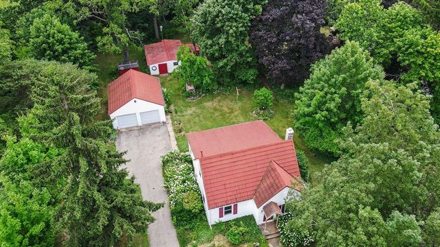 6439 Oakland Drive, Portage, MI 49024