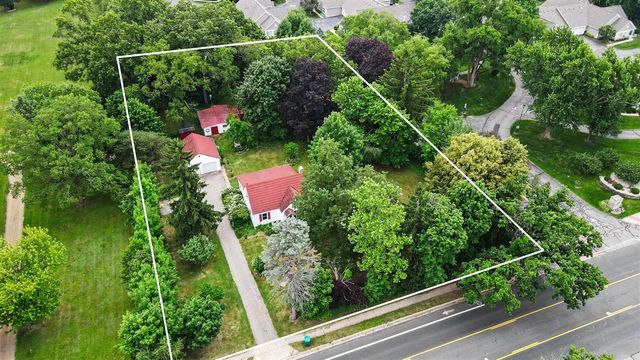 6439 Oakland Drive, Portage, MI 49024