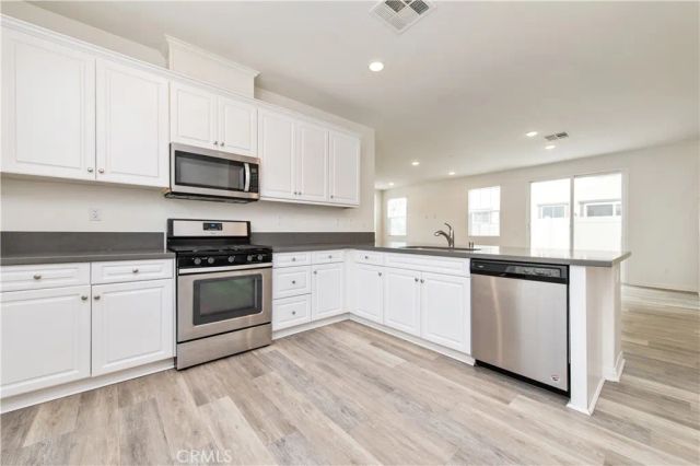 5961 Silveira Street, Eastvale, CA 92880