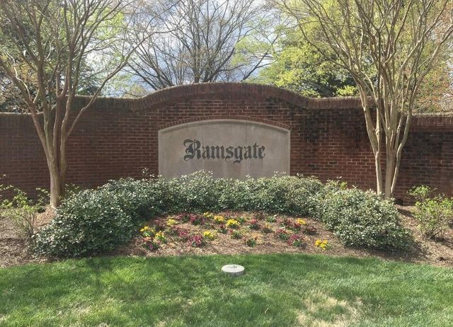 6407 Cheltenham Road S, Hixson, TN 37343