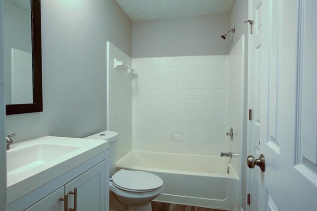 4940 Tanners Spring Drive, Johns Creek, GA 30022