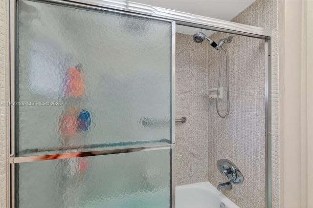 2901 NW 46th Ave 306, Lauderdale Lakes, FL 33313