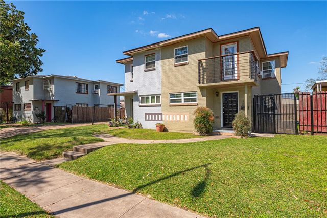 7431 Moline Street, Houston, TX 77087