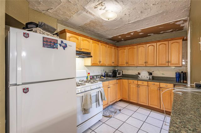 7431 Moline Street, Houston, TX 77087