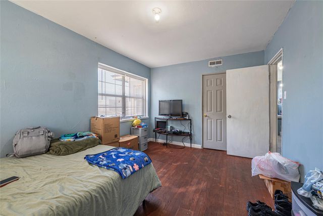 7431 Moline Street, Houston, TX 77087