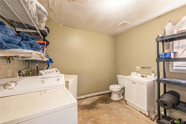 7431 Moline Street, Houston, TX 77087