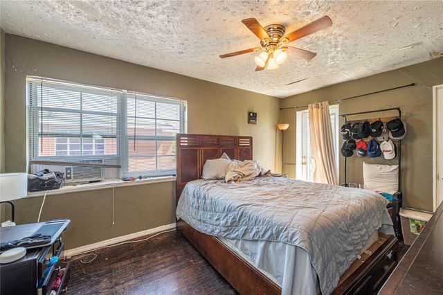 7431 Moline Street, Houston, TX 77087