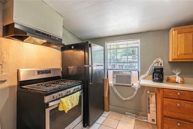 7431 Moline Street, Houston, TX 77087