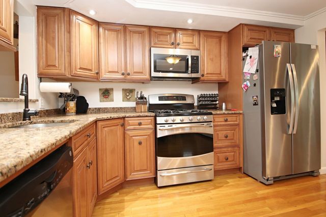 1 Biscayne Ave., Saugus, MA 01906