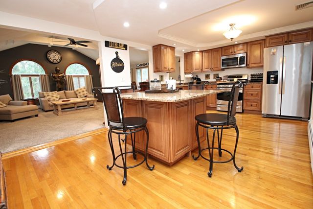 1 Biscayne Ave., Saugus, MA 01906