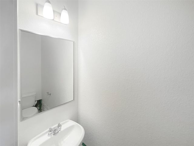 152 Josey Wales DR, Jarrell, TX 76537