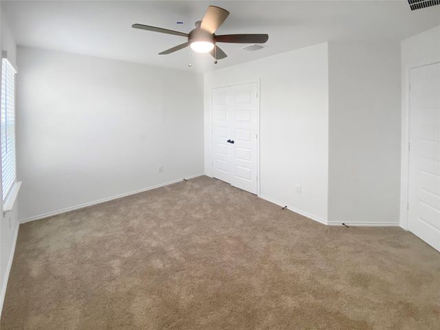 152 Josey Wales DR, Jarrell, TX 76537