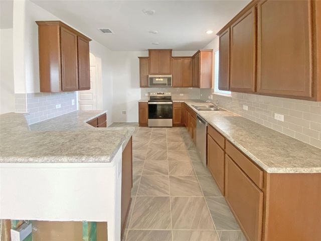 152 Josey Wales DR, Jarrell, TX 76537