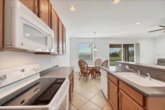 5283 CANYONLAND WAY, Venice, FL 34293