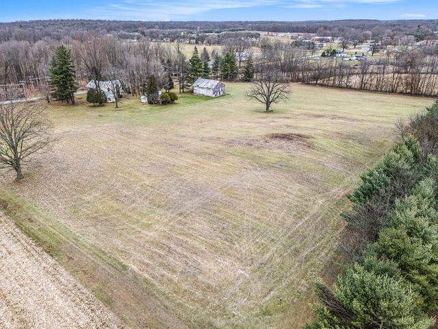 10241 Bair Lake Street, Three Rivers, MI 49093