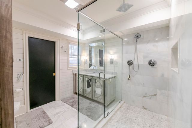 2106 Hwy 182, Raceland, LA 70394