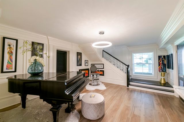 2106 Hwy 182, Raceland, LA 70394