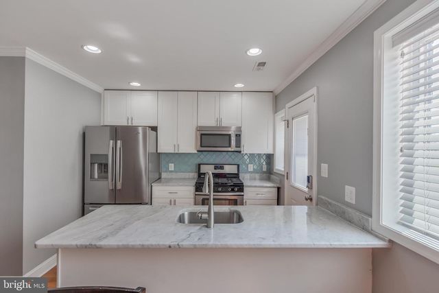 2224 16TH ST NE, Washington, DC 20018