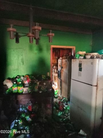 404 E Pollock Street, Warsaw, NC 28398