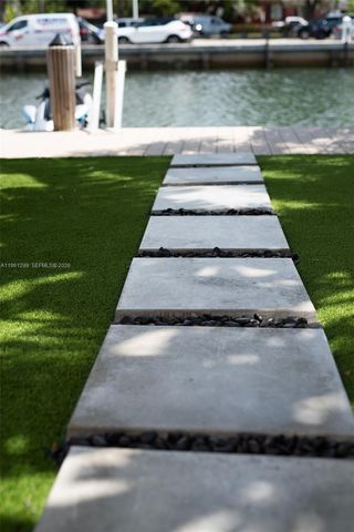 3756 NE 167th St 44, North Miami Beach, FL 33160