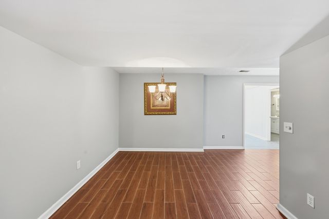 1056 Scenic Garden, Lawrenceburg, KY 40342