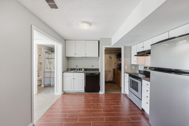 1056 Scenic Garden, Lawrenceburg, KY 40342