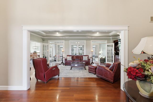 1056 Scenic Garden, Lawrenceburg, KY 40342