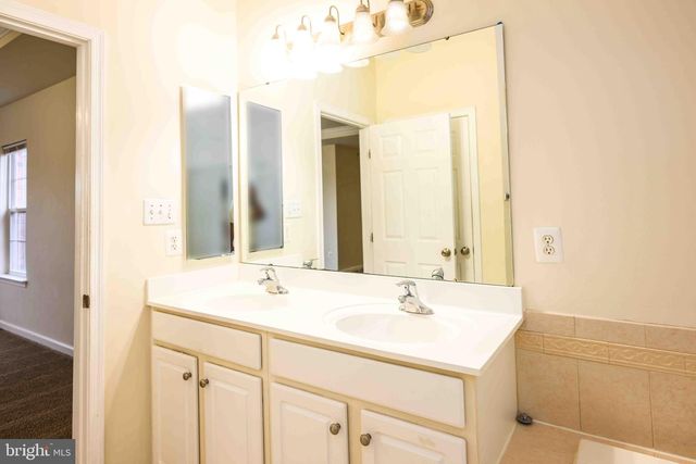 2691 SHEFFIELD HILL WAY, Woodbridge, VA 22191