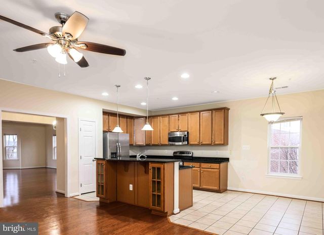 2691 SHEFFIELD HILL WAY, Woodbridge, VA 22191