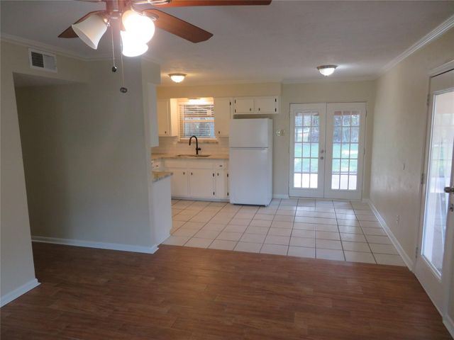 109 Laurie Lane, Willis, TX 77378