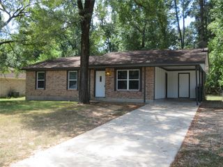 109 Laurie Lane, Willis, TX 77378