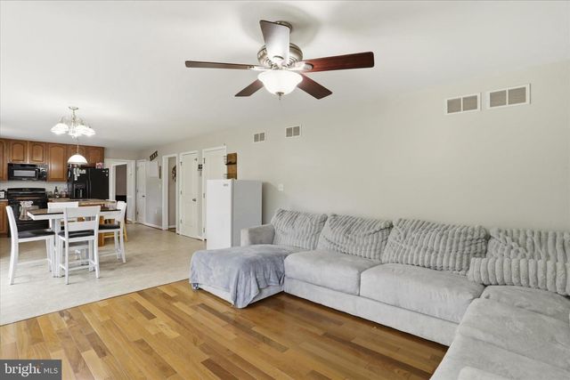 115 JEWELS CT, Martinsburg, WV 25404