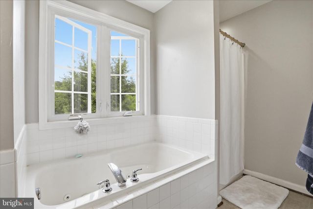 115 JEWELS CT, Martinsburg, WV 25404