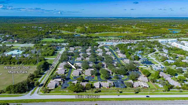 8075 SE Villa Circle, Hobe Sound, FL 33455
