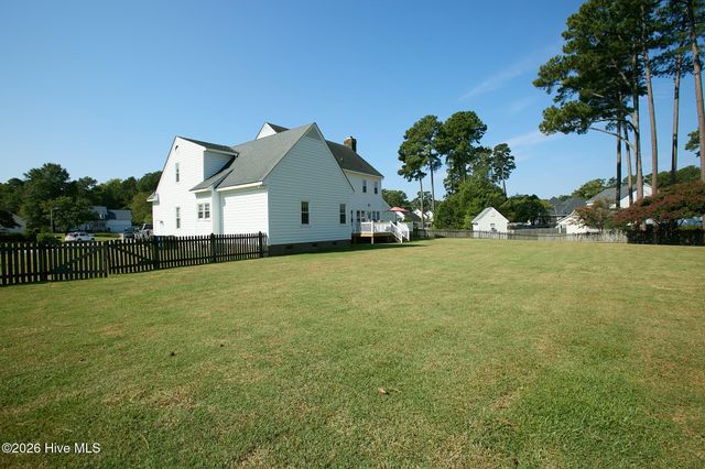 3302 Geneva Place NW, Wilson, NC 27896