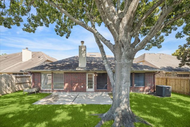 16314 Cobble Springs Court, Sugar Land, TX 77498