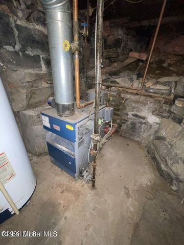 8 Mechanic Street, Hudson Falls, NY 12839