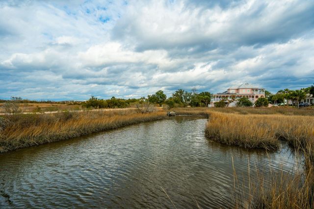 529 Two Mile Run, Johns Island, SC 29455