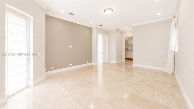 5751 SW 59th PL 5751, South Miami, FL 33143