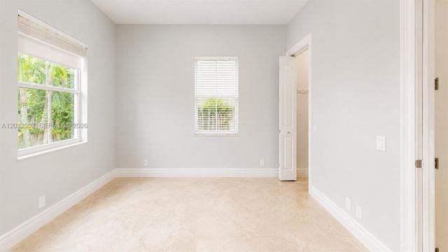 5751 SW 59th PL 5751, South Miami, FL 33143