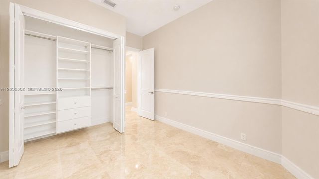 5751 SW 59th PL 5751, South Miami, FL 33143