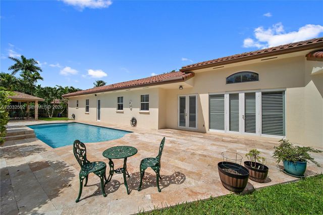 5751 SW 59th PL 5751, South Miami, FL 33143